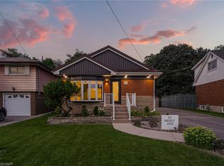 63 Hardale Cres, Hamilton, ON L8T 1X9