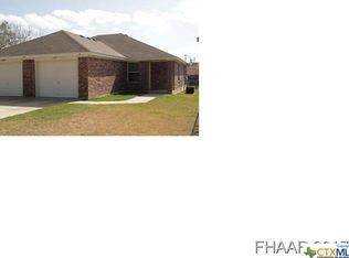 911 Travis Ln, Harker Heights, TX 76548