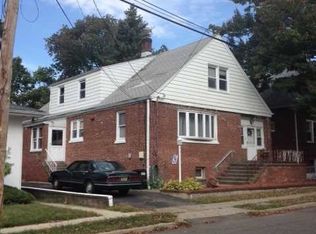 241 Fencsak Ave, Elmwood Park, NJ 07407