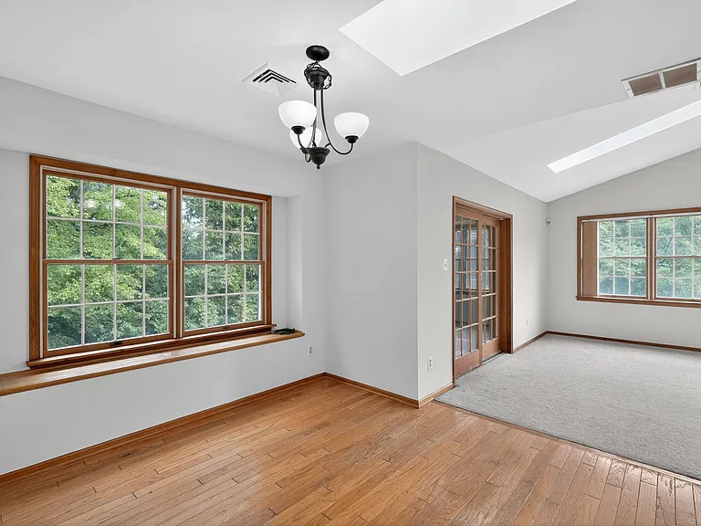 131 Chalkboard Ct — Photo 6