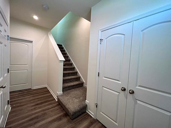 3rd image of 710 Mulligan Ct