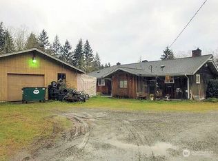 3794 Campbell Rd, Clinton, WA 98236