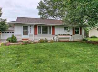 8105 Hemingway Ave S, Cottage Grove, MN 55016