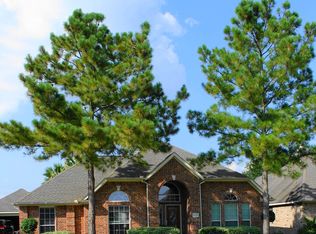 15811 Swandale Ln, Houston, TX 77095