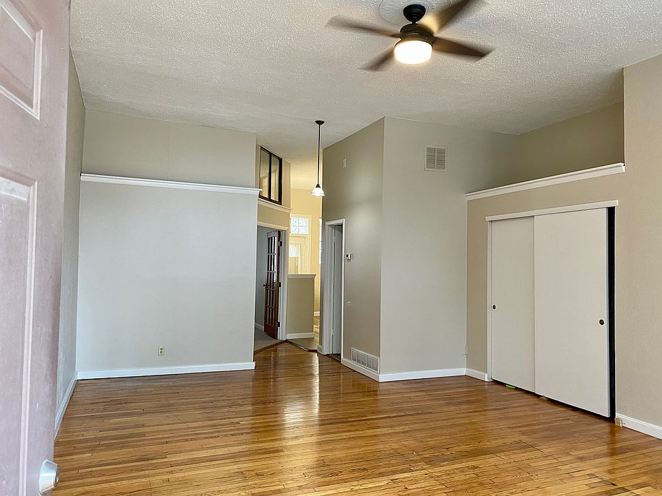 1st image of 3906 Hereford St Floor 1