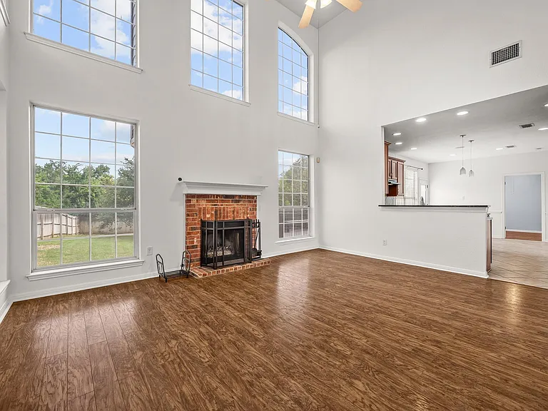 11905 Lake Stone Dr — Photo 8