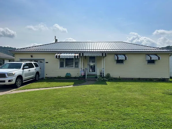 409 Laurel Terrace, New Martinsville, WV 26155
