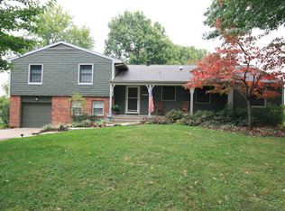 613 NW Lakeview Rd, Blue Springs, MO 64014