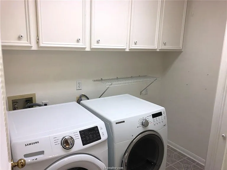 4903 Bay Oaks Ct — Photo 14