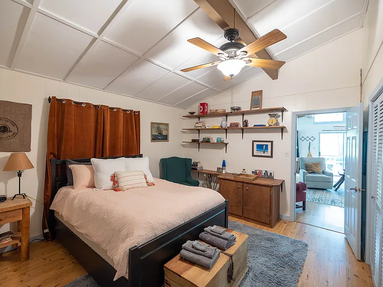 705 Shelton Rd — Photo 10