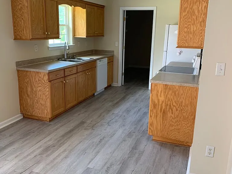116 Taylors Ct — Photo 25