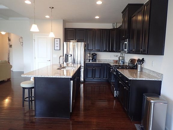 5th image of 8577 Forest Valley Dr