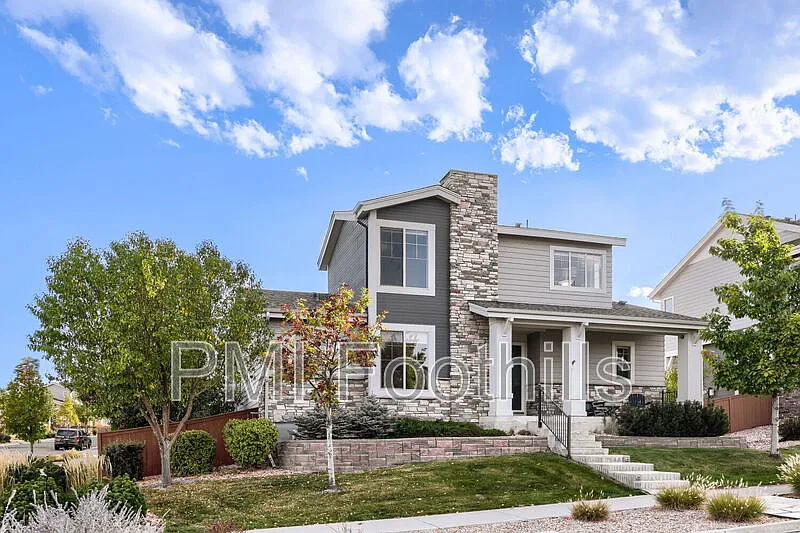 3 bed, 2.5 bath, 3105 sqft, $3,957 — Photo 2