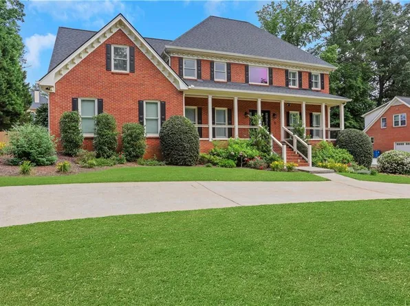 2535 Winthrope Way, Lawrenceville, GA 30044