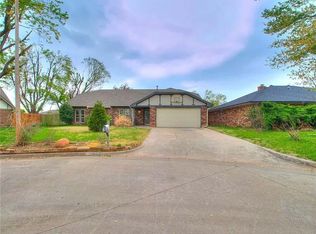 8216 NW 115th St, Oklahoma City, OK 73162