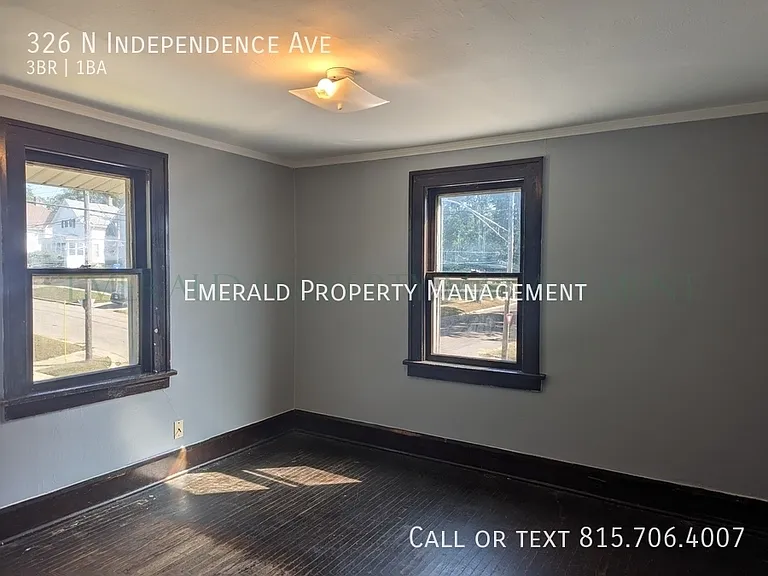 326 N Independence Ave — Photo 11