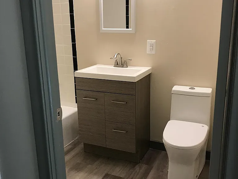 608 Allen St #C01 — Photo 14