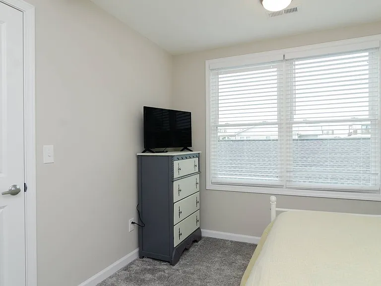 208 Spartanburg Ave — Photo 30