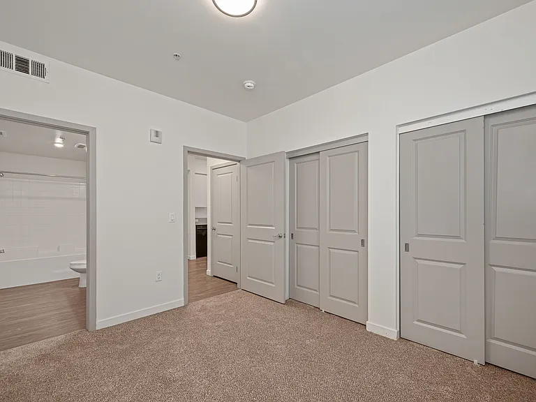 First Point Apartments — Photo 18