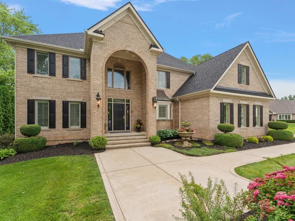 1520 Hogan Ave, Chesterton, IN 46304