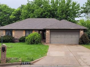 2915 S Quail Ct, Springfield, MO 65807
