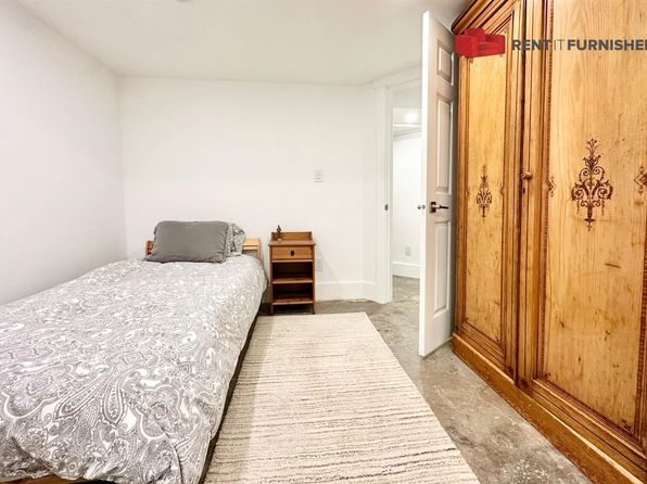 2 bedroom rental in Vancouver — photo 20