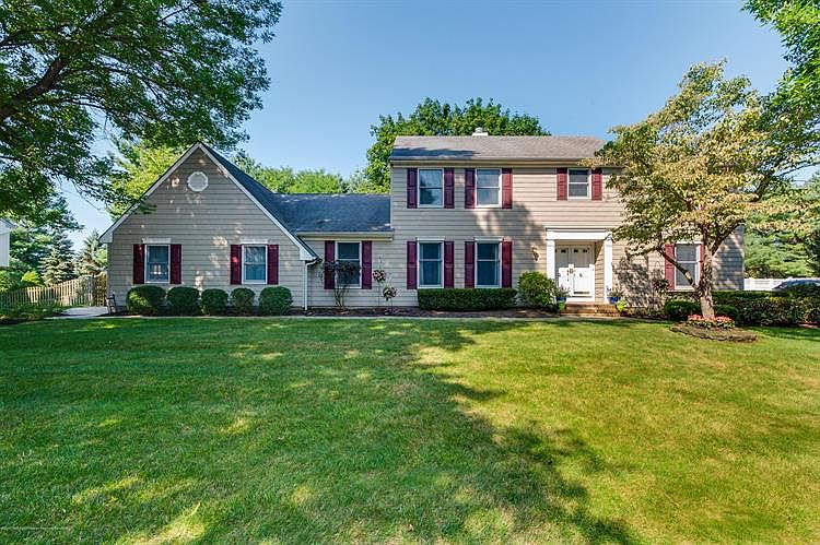 1st image of 30 Green Meadow Blvd