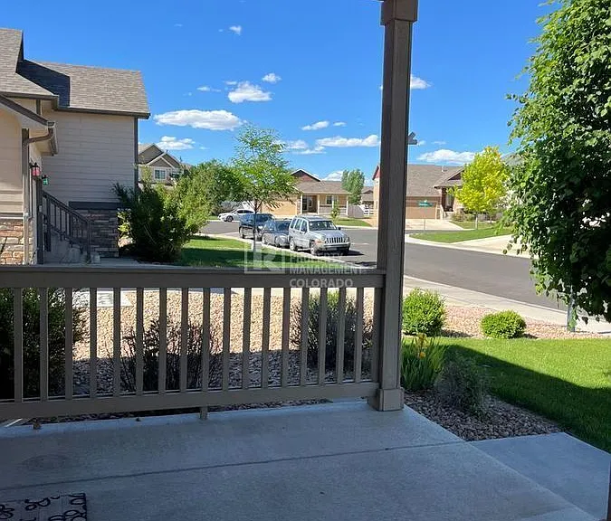 362 Shadowbrook Dr — Photo 3