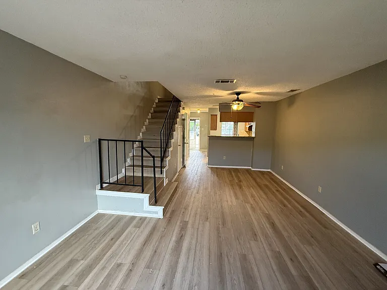 701 Lee St #2A — Photo 16