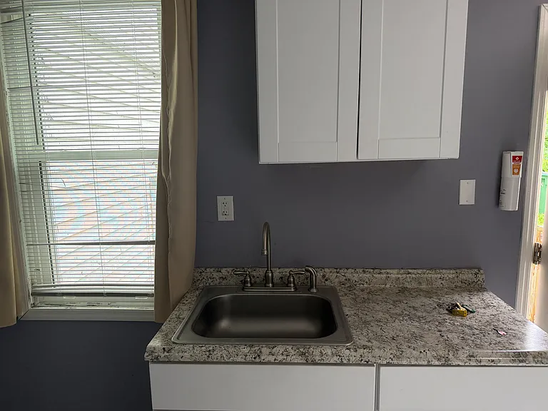 40 Church St #7 — Photo 5