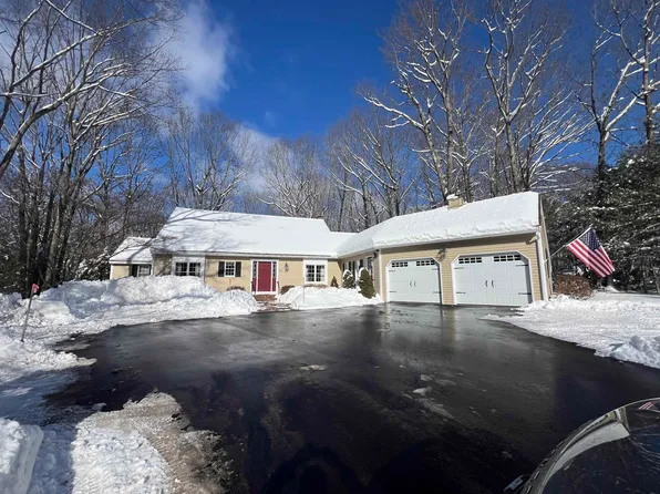 345 Forest Road, Wolfeboro, NH 03894