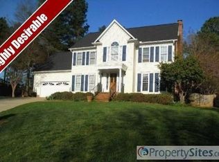 17 Briarberry Ct, Greer, SC 29651