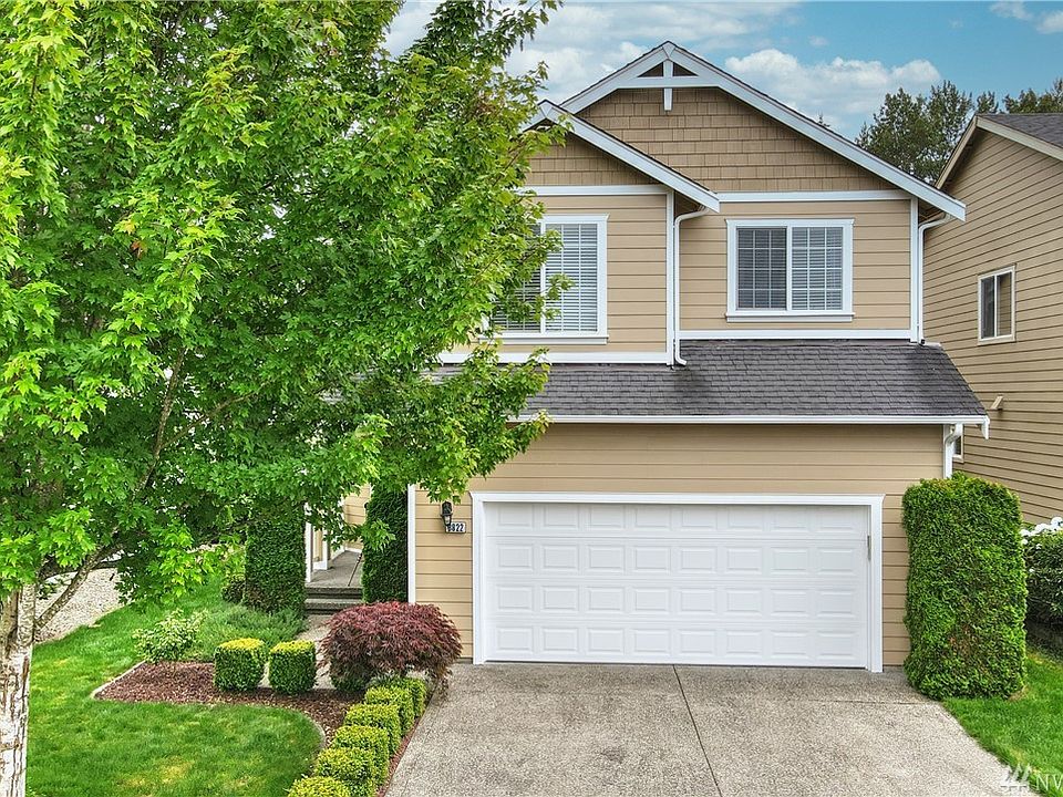 1st image of 8822 176th Street Ct E