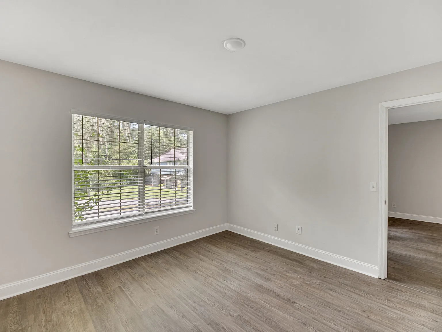 Royal Dutch Villas Apartments — Photo 3