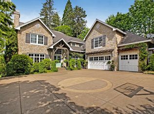 1655 Leslie Ln, Lake Oswego, OR 97034