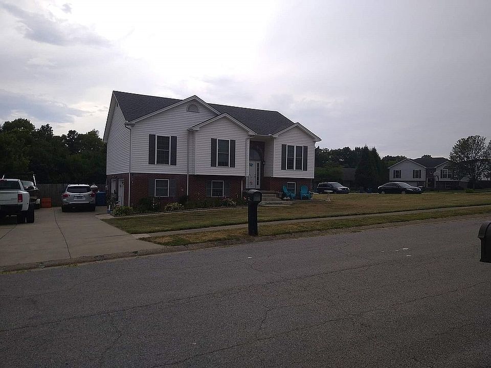 1st image of 509 Chaucer Dr