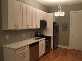 19 Lincoln St