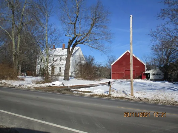 726 Long Plains Road, Buxton, ME 04093