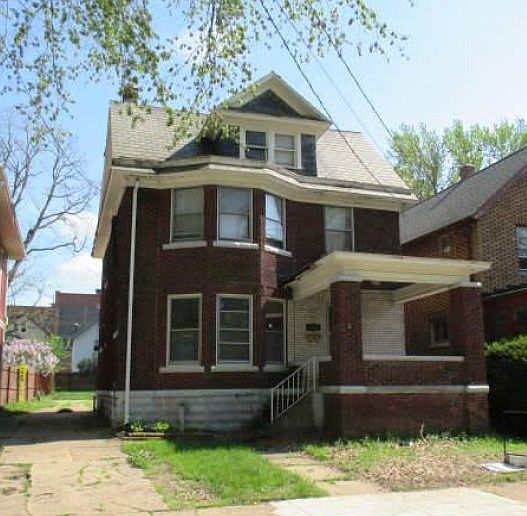 1st image of 1319 W 10th St