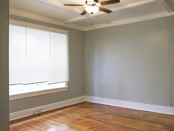 Standard Bedroom