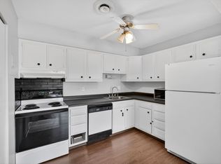 5616 Hickman Rd APT 5, Des Moines, IA 50310