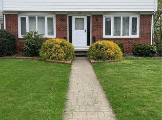 98 Walmer Ave, East Providence, RI 02914