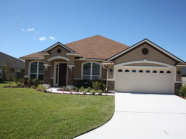 214 Flora Lake Cir — Photo 24