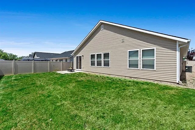 12635 Clearwell St — Photo 30