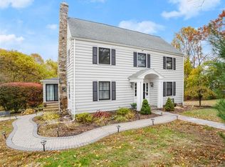 100 Williams Rd, Trumbull, CT 06611