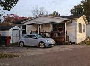 184 Westwoods, Amherst, OH 44001