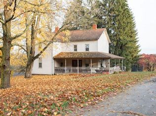 966 Wallace Run Rd, Beaver Falls, PA 15010