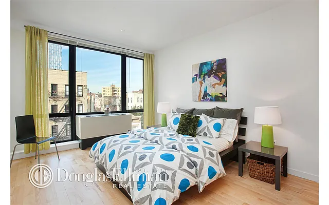 Sold by Douglas Elliman | media 14
