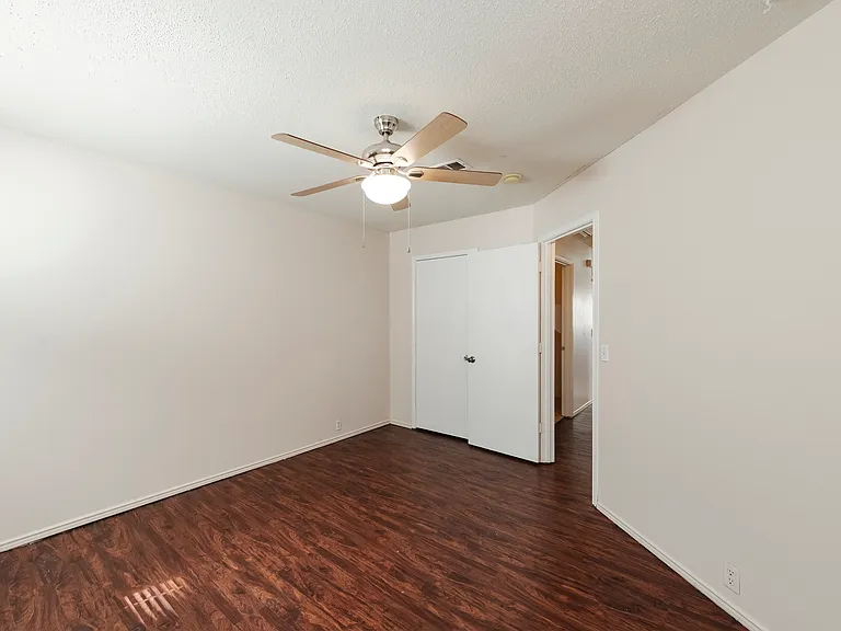 204 Waterwood Dr — Photo 11