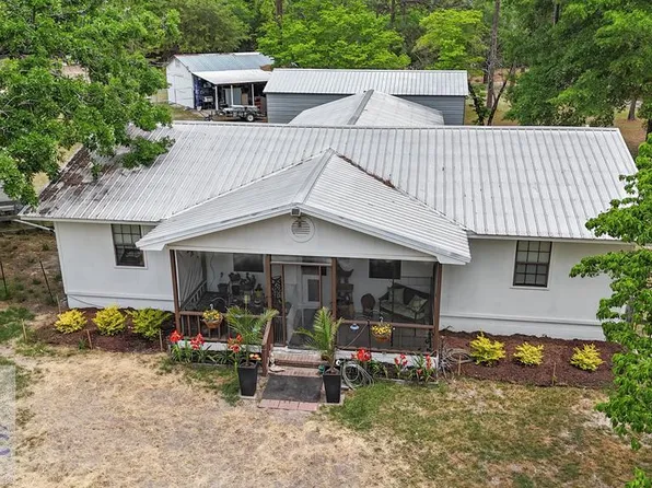 661 Linden Bluff Rd, Jesup, GA 31545